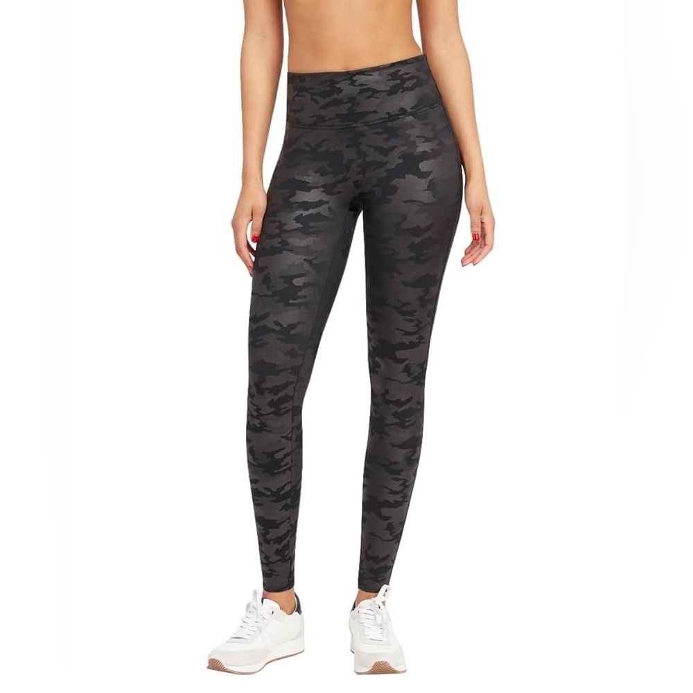 Spanx camo faux leather leggings NWT , sz : medium